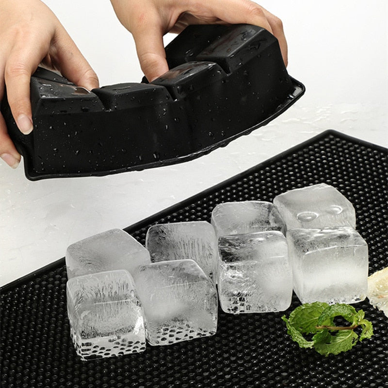 Sans BPA Transparent Whisky Cocktail 6CM Bac A Glacons Avec Couvercle, Grand Et Transparent, JRISBO Bac Glacon Silicone Sans BPA Et Démoulage Facile, Gros Moule à Glaçons Ice Cube Tray Pour Cocktail Sans BPA Transparent Whisky Cocktail 6CM Bac A Glacons Avec Couvercle, Grand Et Transparent, JRISBO Bac Glacon Silicone Sans BPA Et Démoulage Facile, Gros Moule à Glaçons Ice Cube Tray Pour Cocktail